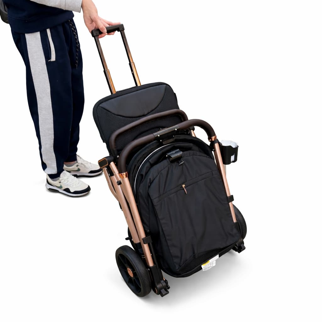 Poussette Kidilo Z8 noir – vue 3/4 sur fond blanc