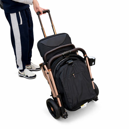 Poussette Kidilo Z8 noir – vue 3/4 sur fond blanc